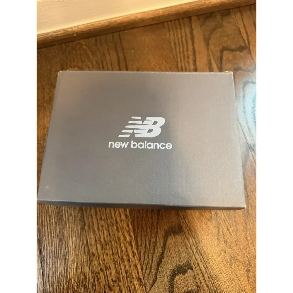 New Balance 2002R Sneakers Shoes Purple Little Girls Sz 5 NIB